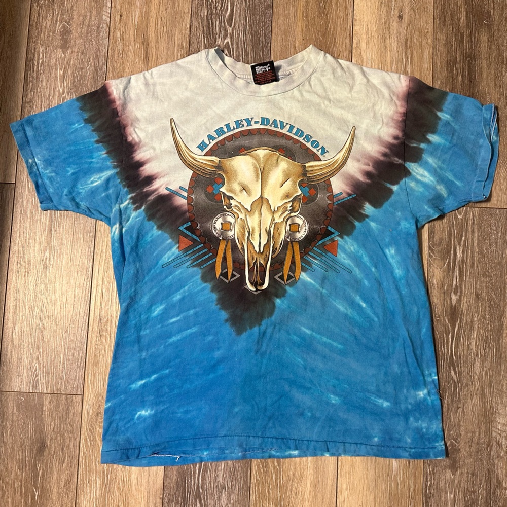 Harley-Davidson Vintage Chosa’s Arizona Blue and White Tye Dye Graphic Tee